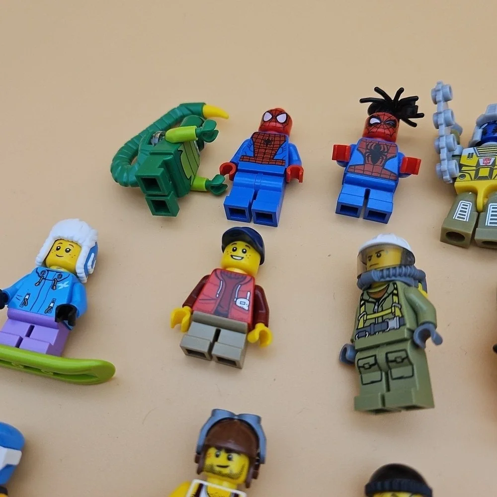 Lot Of 38 Lego Minifigures Minifigs Collection Spiderman Star Wars Minecraft